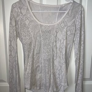 Lululemon Size 6 (small) Snakeprint Long Sleeve